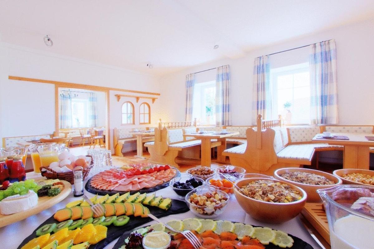 Klozbuecher - Das Landhotel Ellwangen Dış mekan fotoğraf